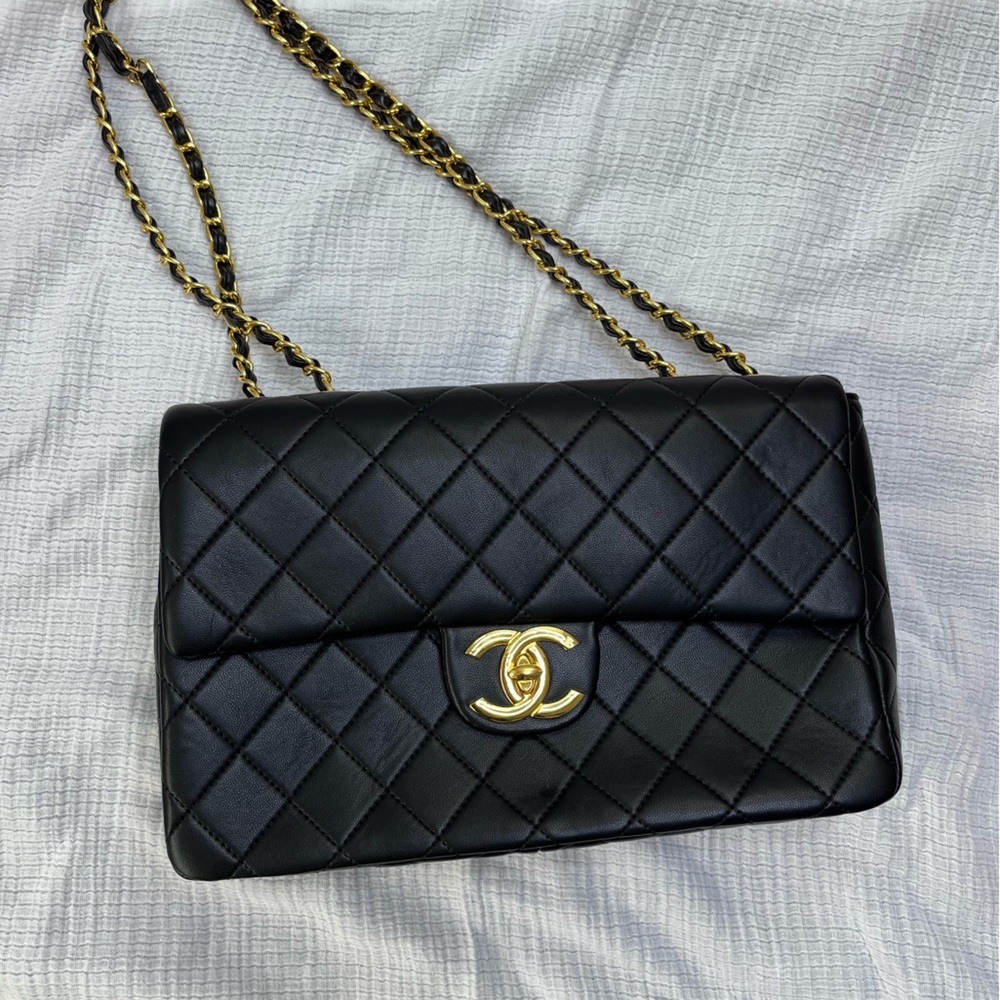 Chanel Shoulder Bag NEW